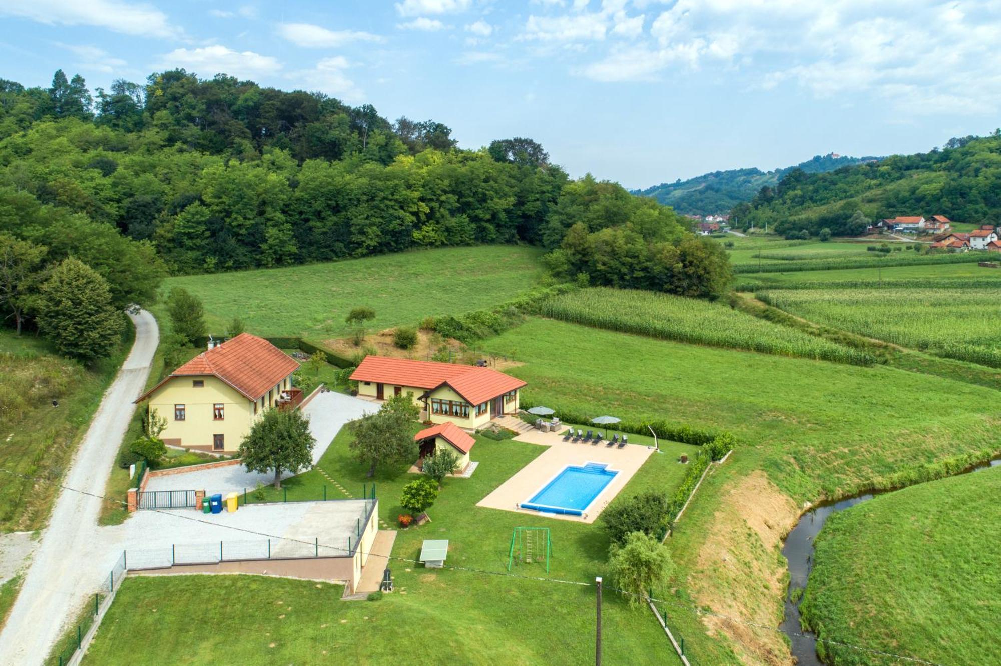 Ruralna Kuca 'Villa Zagorka' Za Odmor Sa Bazenom I Bocalistem Donja Pacetina Экстерьер фото